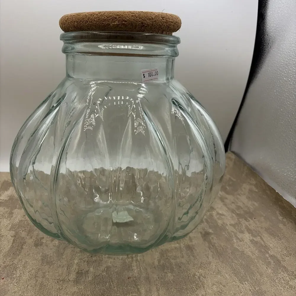Pier 1 Green Glass Pumpkin Shaped Pasta Jar w/ Lid 11